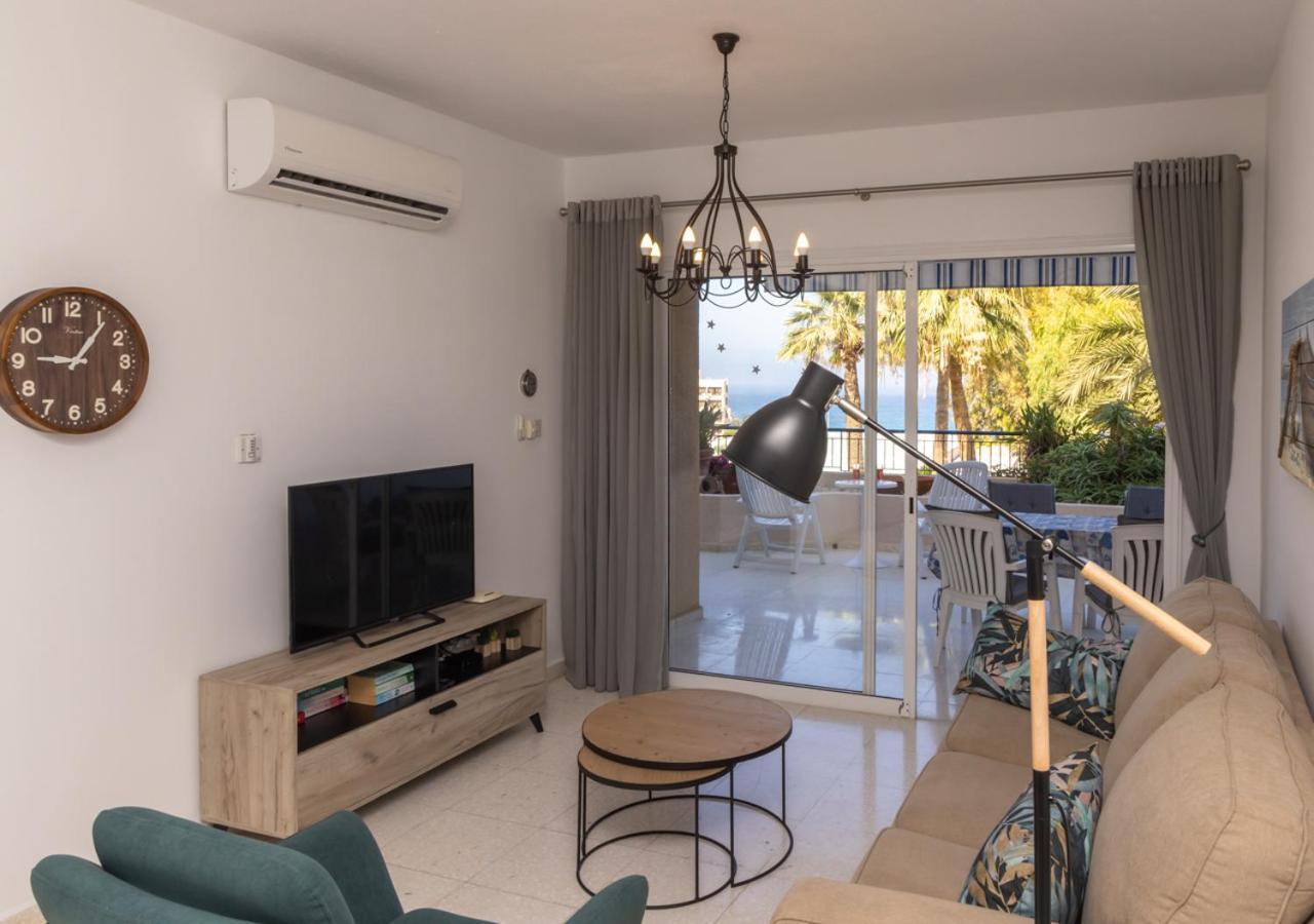 105 Kings Palace - Fabulous 2 Bed, 2 Bath, Large Patio With Garden - Sea Views Пафос Экстерьер фото