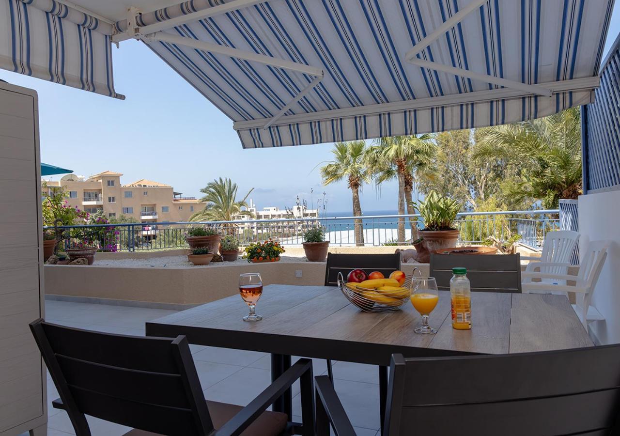 105 Kings Palace - Fabulous 2 Bed, 2 Bath, Large Patio With Garden - Sea Views Пафос Экстерьер фото