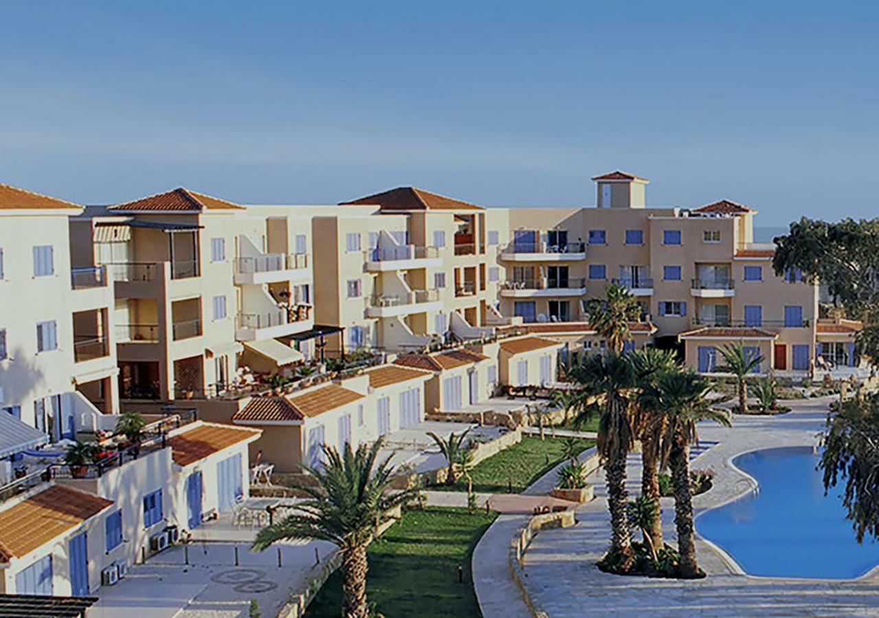 105 Kings Palace - Fabulous 2 Bed, 2 Bath, Large Patio With Garden - Sea Views Пафос Экстерьер фото