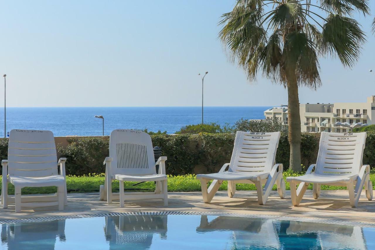 105 Kings Palace - Fabulous 2 Bed, 2 Bath, Large Patio With Garden - Sea Views Пафос Экстерьер фото